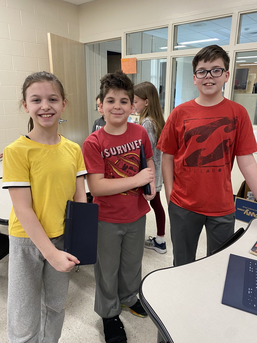 LNiedelman3's tweet photo. 5th graders were kind enough to share their research projects with us today! And what’s better than sharing with your younger siblings?! Seems like just yesterday these kiddos were in my 3rd grade class and now they’re almost middle schoolers! https://t.co/9ZzqsqQjYd