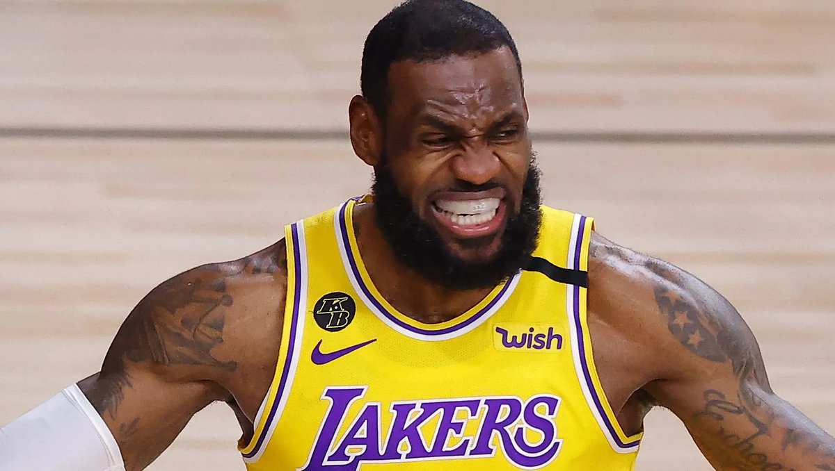 LegionHoops's tweet photo. Only two players in NBA history have averaged 30/8/6 on 50% shooting in a season:

Michael Jordan
LeBron James

🐐🐐 https://t.co/FT02B6hiQG