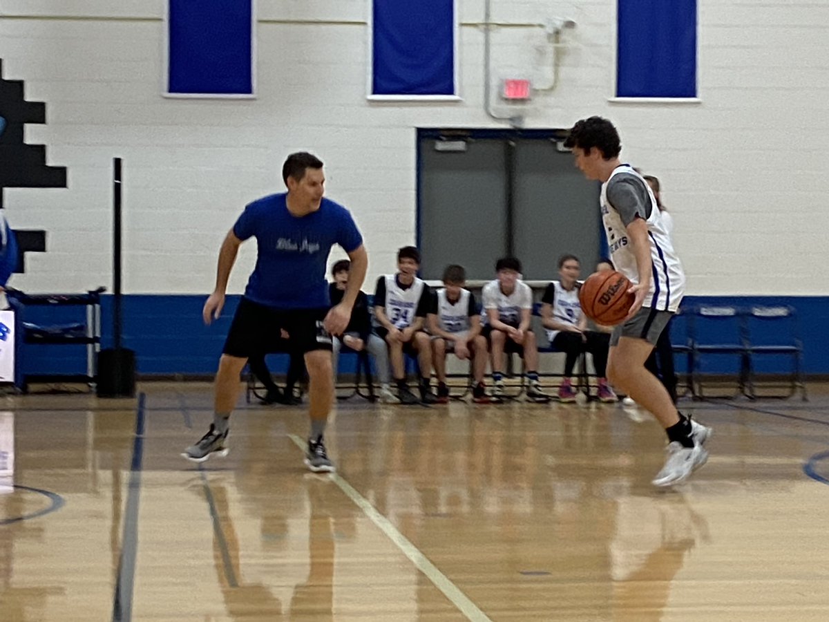 Students vs staff basketball game at <a href="/109Caruso/">Caruso Middle School</a> has been intense this afternoon! #Engage109