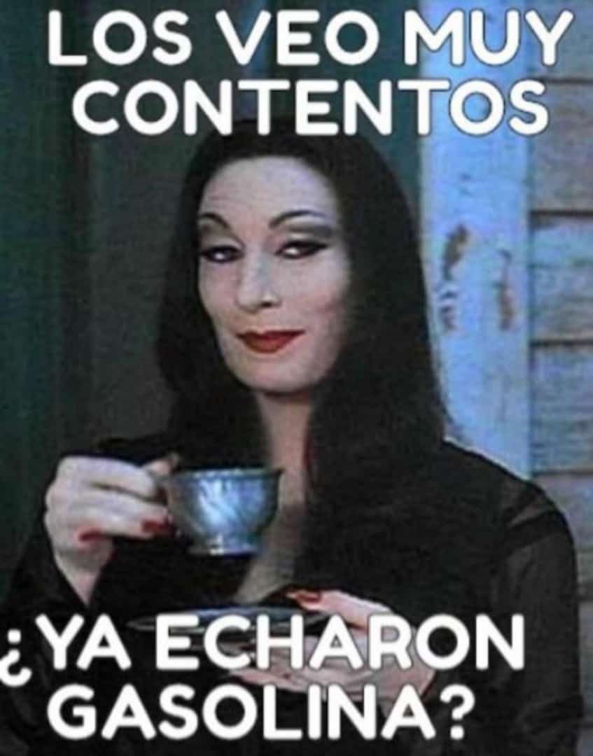 EducacionVialP's tweet photo. ¡Viernes de #humorvial !
Reír es la mejor terapia para lidiar con el estrés 😀
#EmpatíaEnLaVía https://t.co/YsiTkvtMUr