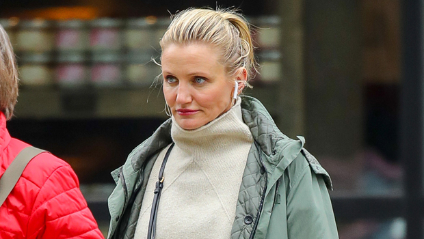 RT @HollywoodLife: Cameron Diaz went makeup-free and dressed down for a rare public outing https://t.co/b5NvE4xtZw https://t.co/PScON5V9D2