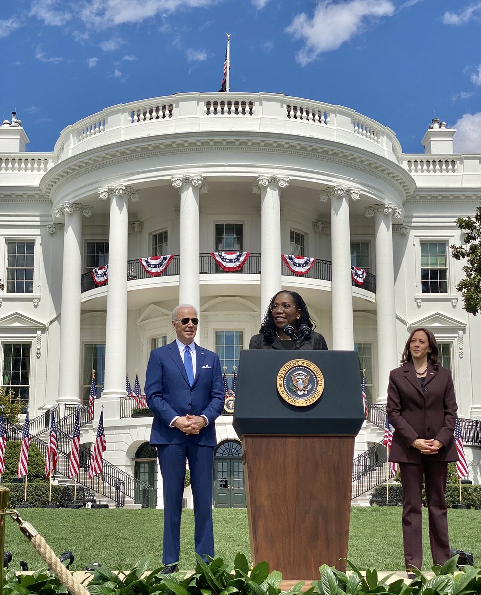tonywest's tweet photo. The People’s House has seen few days as glorious as this. Lost it when Her Honor said “My family went from segregation to the Supreme Court in one generation” and quoted Maya Angelou: “I am the dream and hope of the slave.” Looking around, I wasn’t alone.

Happy KBJ Day. https://t.co/z77L5LPxrj