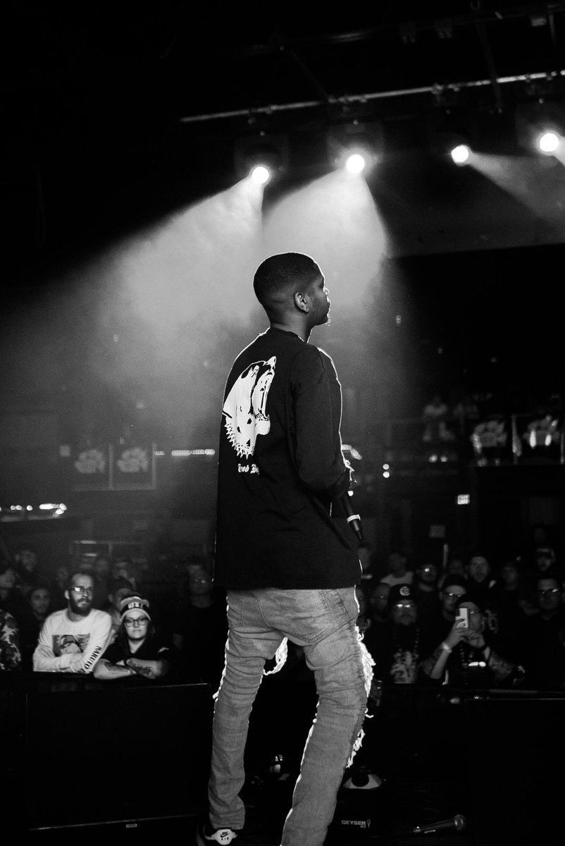 thatsmyvisuals tweet media