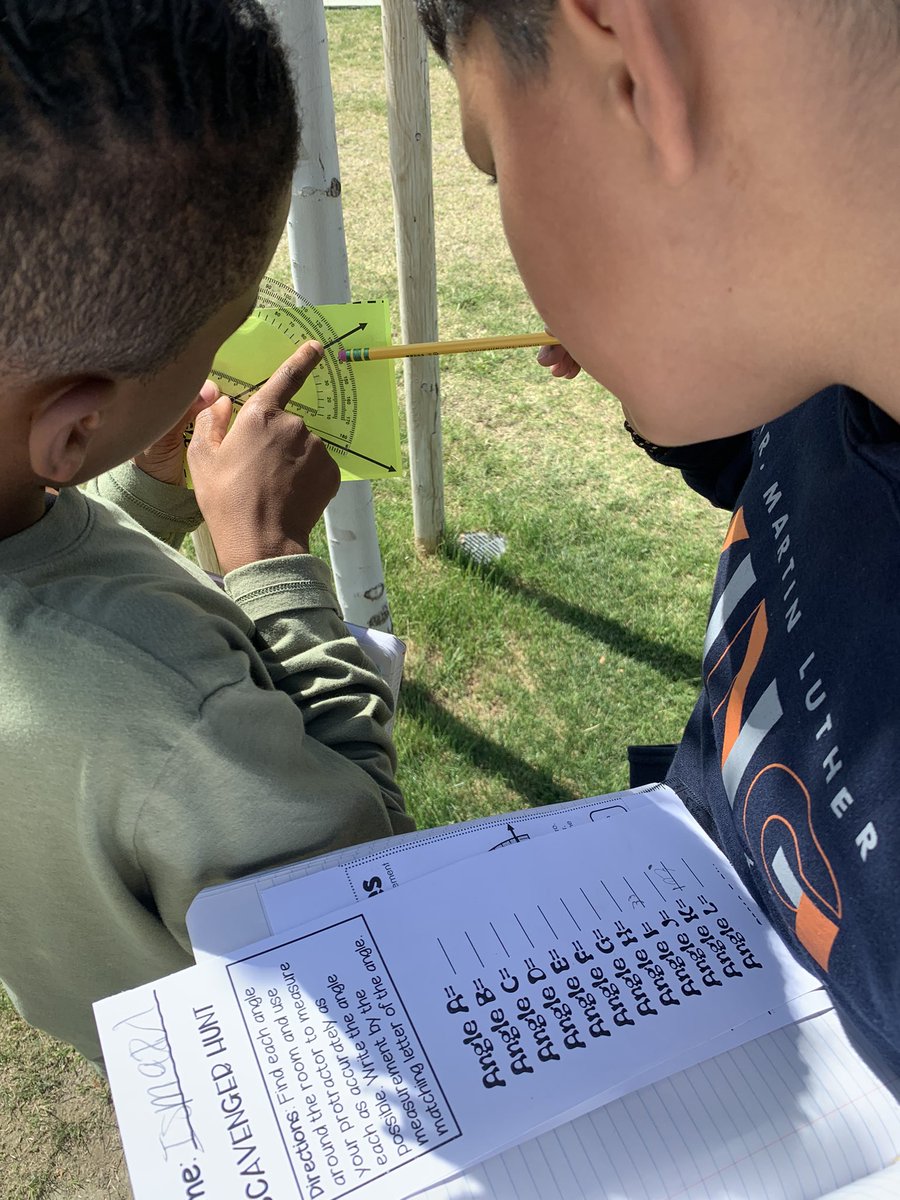 “Hunting”for Angles 📐 we are ready for spring break! 🙌🏼