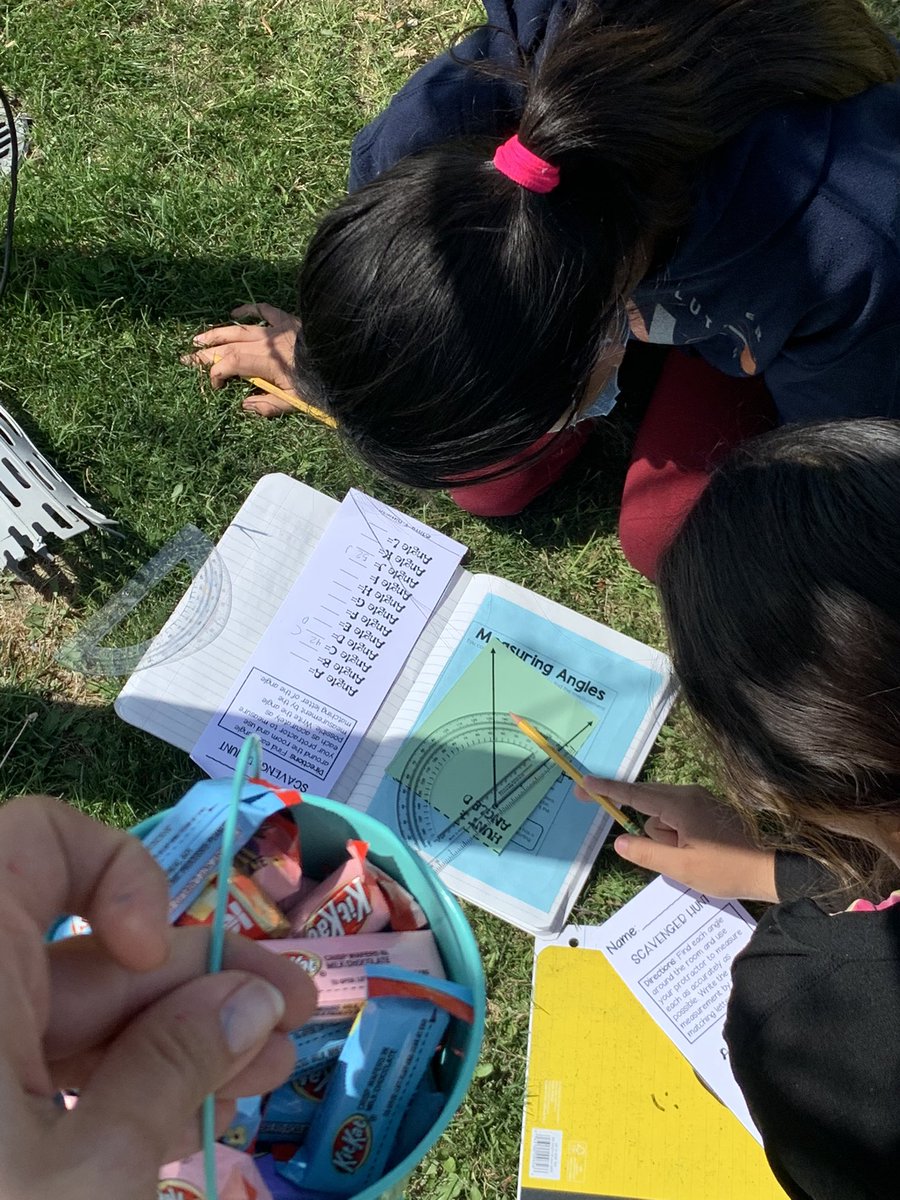 TeachGuerrero's tweet photo. “Hunting”for Angles 📐 we are ready for spring break! 🙌🏼 https://t.co/c9vneQhmnV