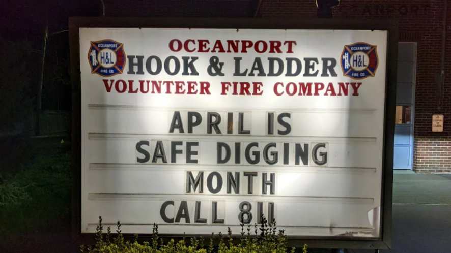 NJNaturalGas's tweet photo. Calling all fire stations across #MonmouthCounty, #OceanCounty & #MorrisCounty! Post a reminder to “call 811” on your station’s marquee. Be sure to PM us a photo before April 30 to be entered for a chance to win $100 gift card from The Home Depot for your station! #njfirefighters https://t.co/D3WAboOJ0S