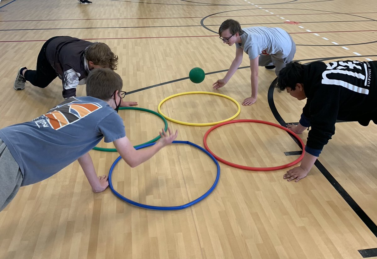 stephysed's tweet photo. When the #Kansas weather is crazy for #tennis practice you bring out @OPENPhysEd modules and @SpikeballEDU!!! Loving some plank 4 square,partner rep burnout and toss 3. Love my kids!!! https://t.co/Wki1uJwkeh