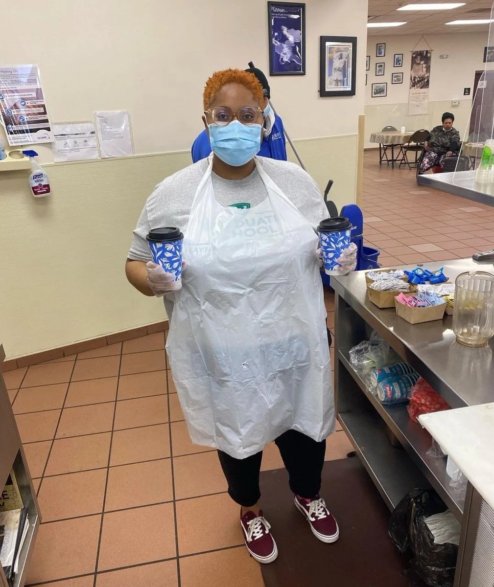 WayneGradSchool's tweet photo. ANNOUNCING the 3rd place winner of our “A Day in the Life” Awards for Graduate Student Appreciation Week: Anu Ngwa!! Check out her original #WSUGradWeek post on IG: https://t.co/qTBto0SS5w https://t.co/NL33NPstiz