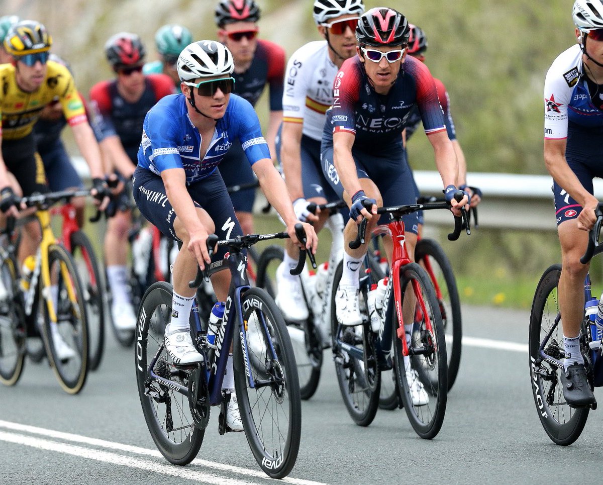 GeraintThomas86's tweet photo. OK I’ll let you guys caption this one today 🤣 Hit me with your best https://t.co/bkZirZ25l5
