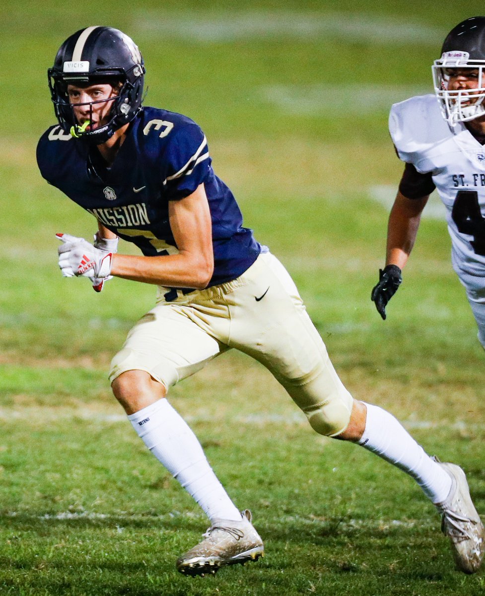 MCPFootball's tweet photo. Congratulations to @ColbyWhite09, @TylerGarrett03 and @JJKnows23_ for being awarded as 2-Star Football players! 
@MCP_Athletics @KSBYSports @NickWilsonTrib @slopocsports @JBaileySMSports https://t.co/cVu81Zx64P