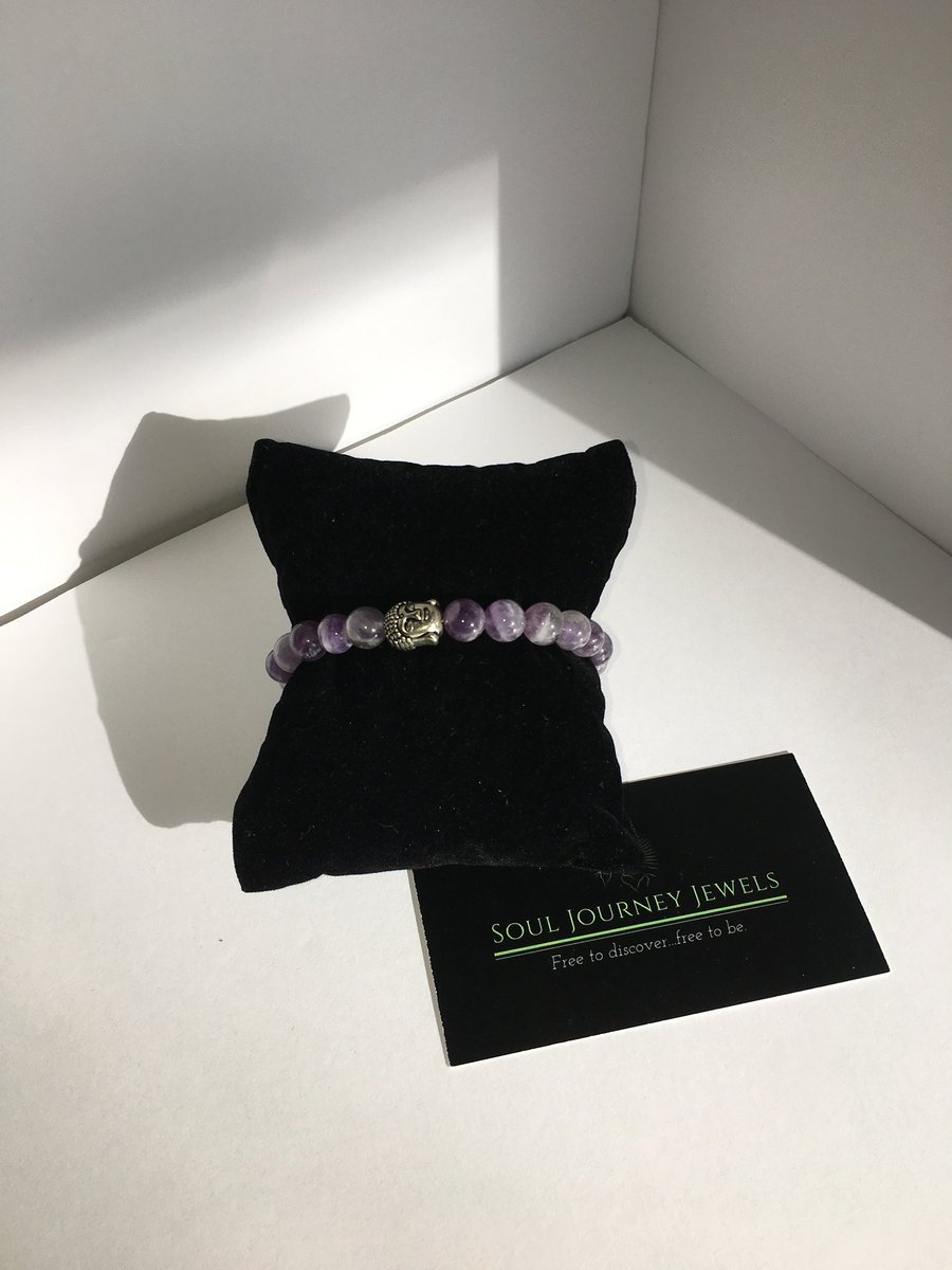 sjjewelry_1's tweet photo. Healing bracelets for everyday!
#shopsmallbusiness #sjjewelry_1 #souljourneyjewels #stoneenergy #amethyst #meditatedaily https://t.co/CLknwrux15