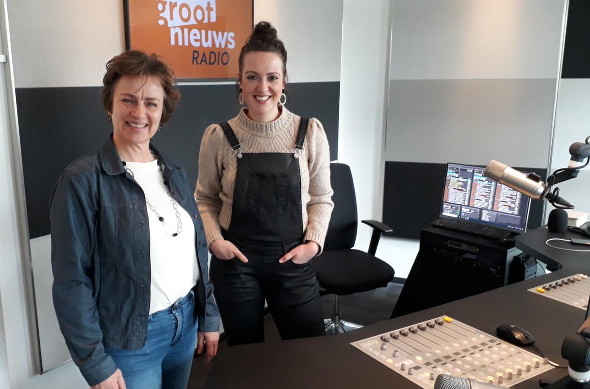 ideazMNL's tweet photo. Eveline Bakker vertelt in Brandstof bij @grootnieuwsnl waarom de volgende editie van ideaz (verschijning 19 april) een pleidooi doet om de ander altijd te zien als meer dan zijn of haar sekse. Luister tussen 10.30 en 11.00 uur mee via https://t.co/bx6uqjufYW https://t.co/6eHSMyGxam