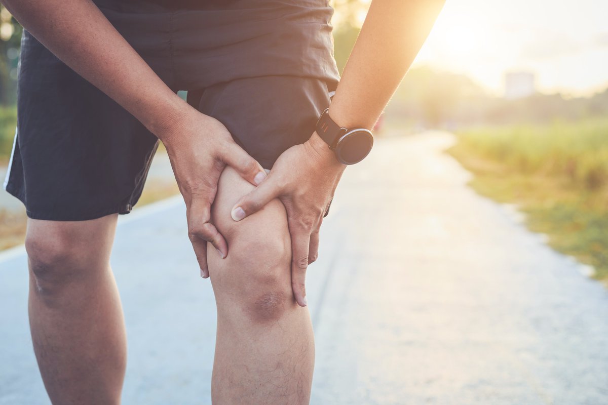 FORTHiQ's tweet photo. Perhaps it’s an old injury that keeps coming back to haunt you. Don’t put up with the pain any longer!
Our intelligent range of portable massagers offers various massage techniques and strengths. #strength #technique #fit #running #fitness #tissuemassage #massage #massager #USA https://t.co/PpnSgA8ru8