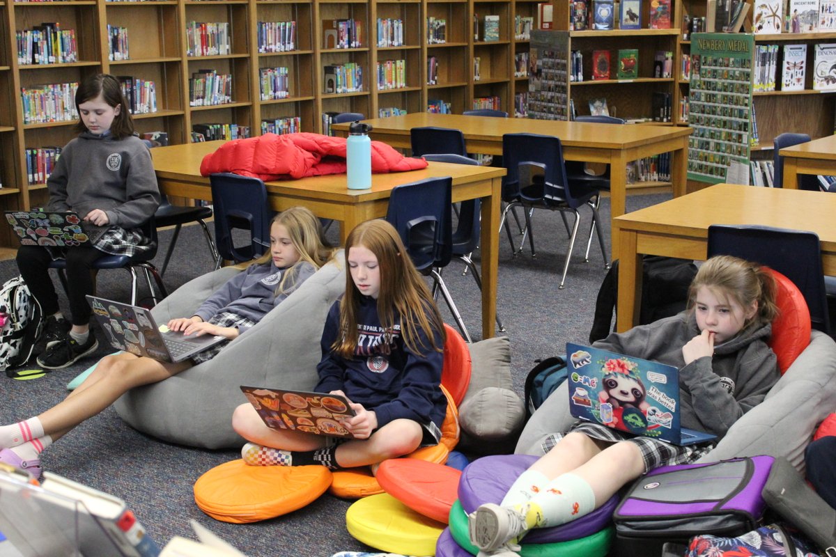 stvincentschool's tweet photo. We close out #SVLibrary Week sharing the 6th grade students playing a Kahoot! Library Challenge Quiz with Mrs. Zanarini. Keep reading students! https://t.co/oXG5Nv5BuQ