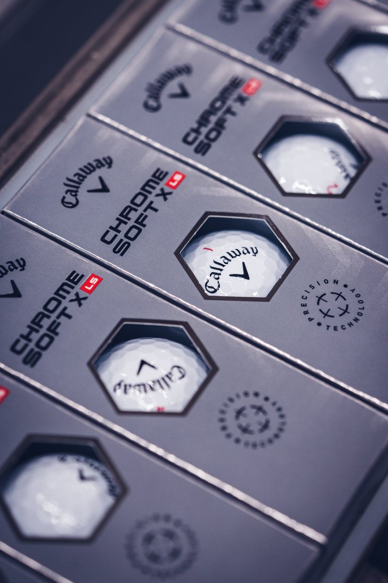 Birdie #2 for Danny, this time on the 9th (and he goes into the lead!)

Congratulations to <a href="/MichaelRayner93/">Michael Rayner</a> who is our 2nd winner of the day, and wins a dozen #ChromeSoftXLS

#TeamCallaway | #MajorBirdieBonanza