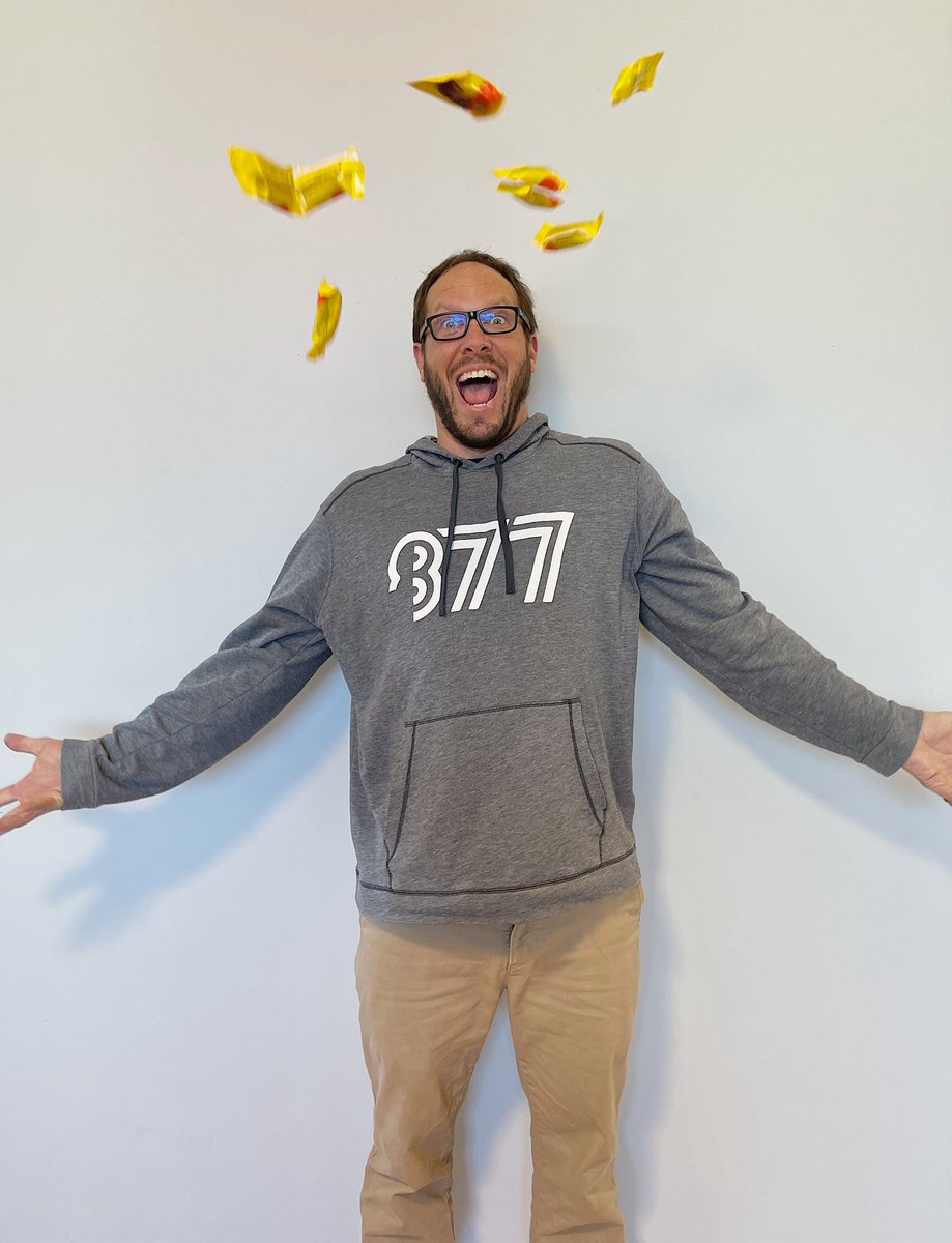 agency877's tweet photo. Happy 4-year workiversary, Adam! Thanks for supplying our Reese’s and pistachio needs and always throwing in a pun or two… or 500. Without you, 877 wouldn’t be here. Thank you for imagining up this agency and making it a reality🎉

#4yearworkiversary #woohoo #friyay #founder https://t.co/sJVQrh6VQo