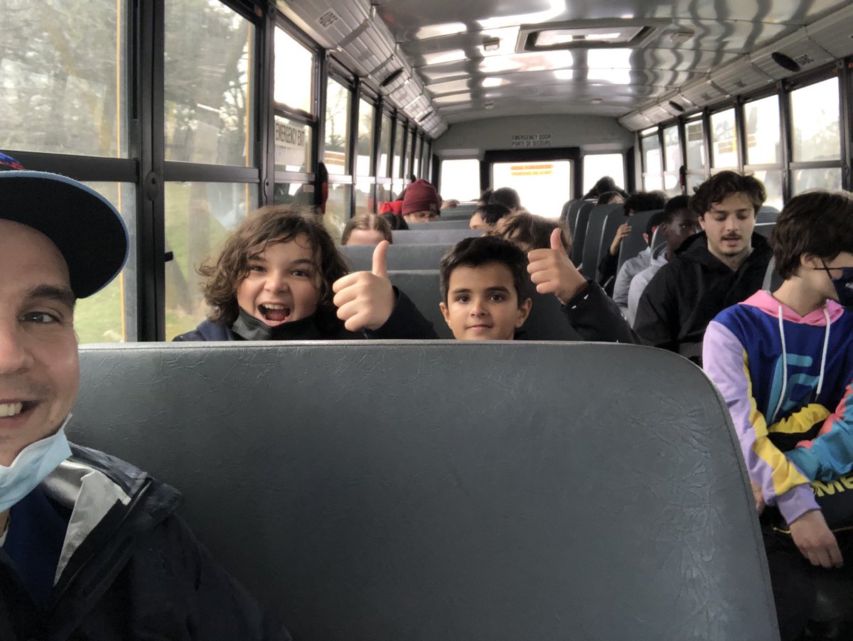 A great day for ⁦@stalphonsaDP⁩ at the science centre! All aboard and heading home!