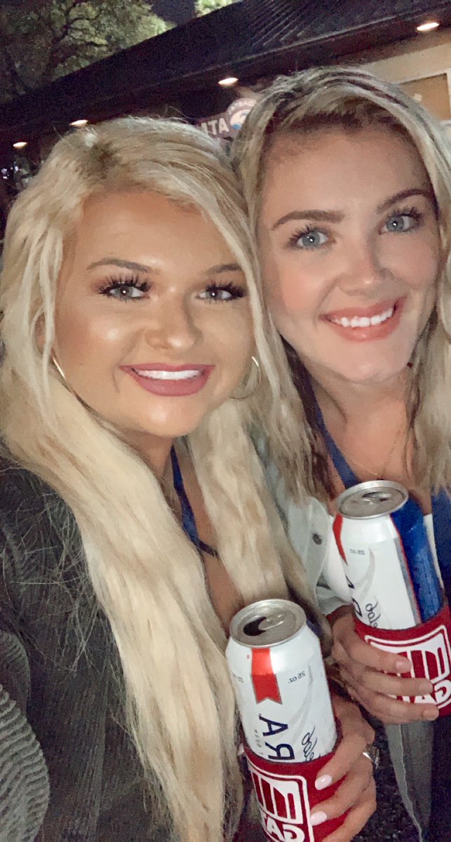 ryanehallen's tweet photo. some updated life pics bc i never post on here https://t.co/QvzTDwTY6g