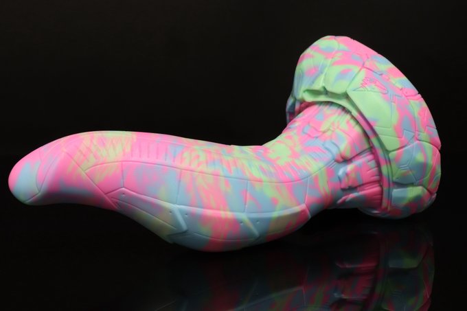 I broke my toy ban tonight....😈✨ https://t.co/oIiLm4ncKw