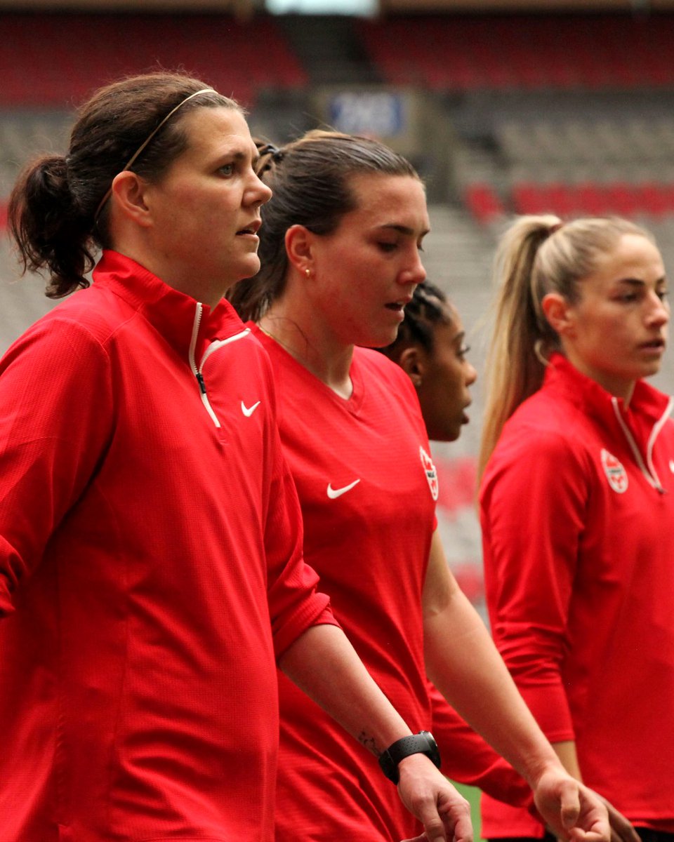 WhitecapsFC's tweet image. 🚨GIVEAWAY!!!🚨

For every goal #CANWNT scores at @BCPlace tonight, we’ll give away a pair of tickets for tomorrow’s Whitecaps vs @TimbersFC match 🌊

Simply RT this post for a chance to win 🎟️🎟️ 

LET’S GO CANADA! 🍁 

📸 @CanadaSoccer

#VWFC | #VANvPOR | #ThisCity | #CANWNTGold