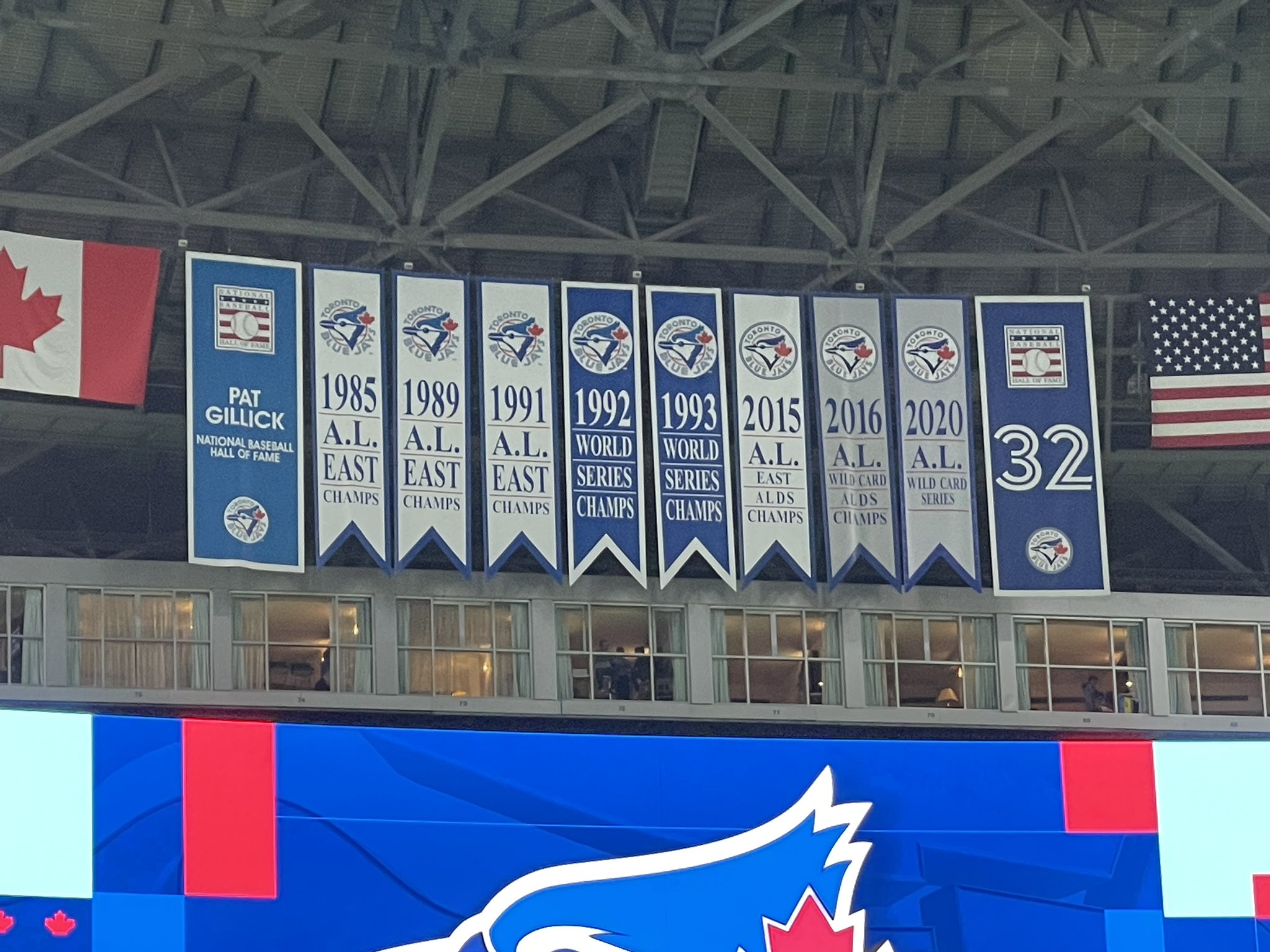 blue jays banners 2022