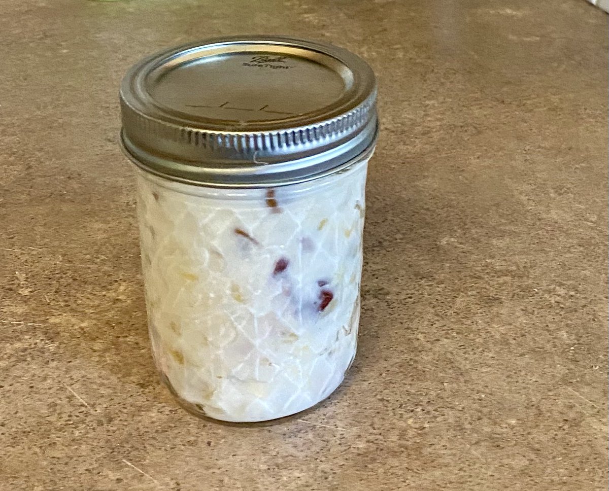 samkist's tweet photo. It’s here springtime is in the air and a new episode of Fully Baked. A quick easy dessert that can be decadent or made healthy and both are equally delicious. #HealthyDessert #southerndessert #summerdessert #baking https://t.co/99F0omwUTx