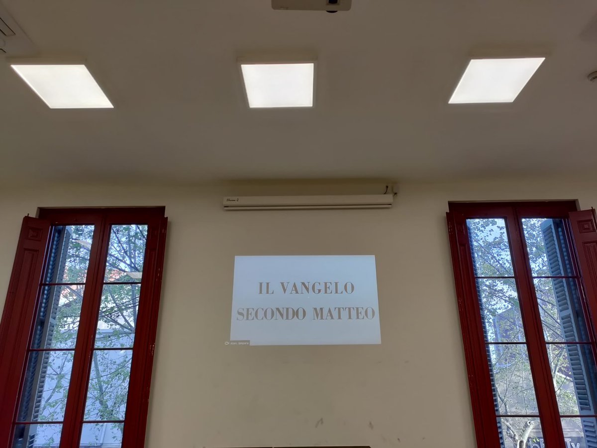 filmopoblenou's tweet photo. Ahir vàrem inaugurar la Filmoteca Popular del Poblenou presentant ‘Il vangelo secondo Matteo’ de Pier Paolo Pasolini a l’Ateneu Popular a Flor de Maig (@FlordeMaig ). https://t.co/JgRnP6aYO1