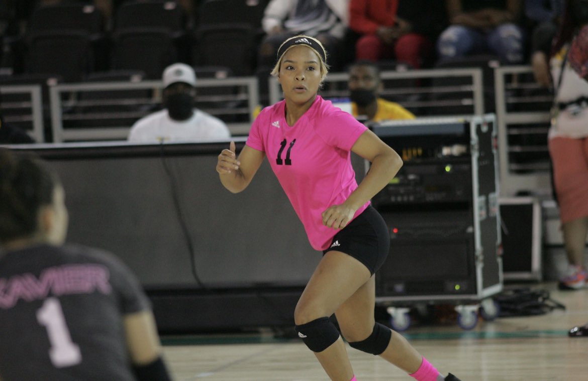 Look out a birthday cake is incoming. Happy birthday Ms. Blair!!!

#whyxula #hbd 

#hbcu #volleyball #vb #naia #nola #neworleans #xavier #xula