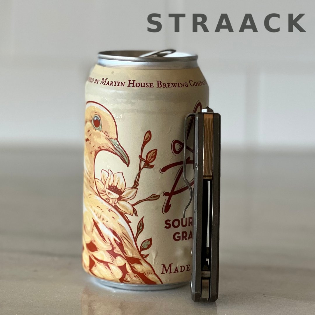 Straack_HQ's tweet photo. Trying the new Paloma sour ale by Martin House Brewing and matching it with a Bronze/Copper @dpxgear Urban of course. 
/
\
/
\
#straack #geardialedin #edc #mokume #copperthings #titanium @MartinHouseBrew https://t.co/lKLUAMMNSi