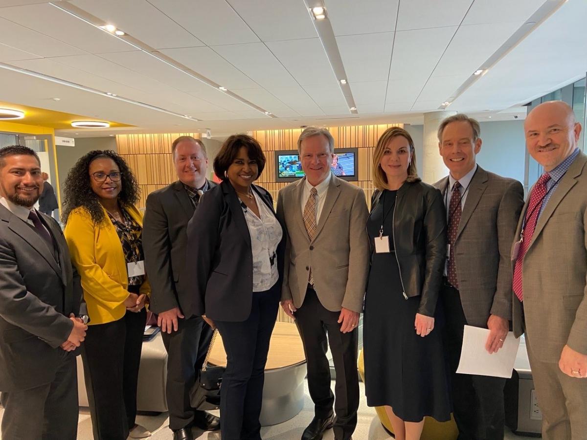 Thank you <a href="/SenDaveCortese/">Senator Dave Cortese</a> for taking the time earlier this week to meet with #creditunions to discuss proposed legislation impacting our industry. We enjoyed the great conversation! #GRR2022