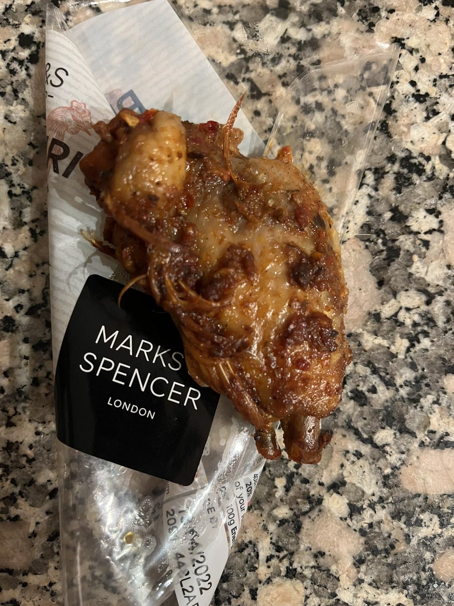 ZahraRajput's tweet photo. @marksandspencer you forgot to take the feathers off the chicken 🤢🤢🤢 https://t.co/Dz1LldIx7L