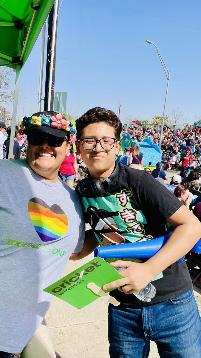 Ver0429's tweet photo. San Antonio @Cricket Wireless team out Promoting the @Affordable Connectivity Program at Battle of the Flowers! Had fun and made some great connections. https://t.co/vIx4YFSBEt