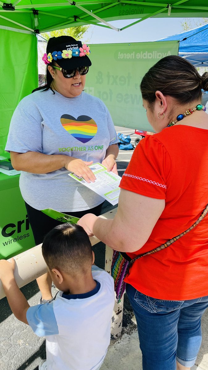 Ver0429's tweet photo. San Antonio @Cricket Wireless team out Promoting the @Affordable Connectivity Program at Battle of the Flowers! Had fun and made some great connections. https://t.co/vIx4YFSBEt