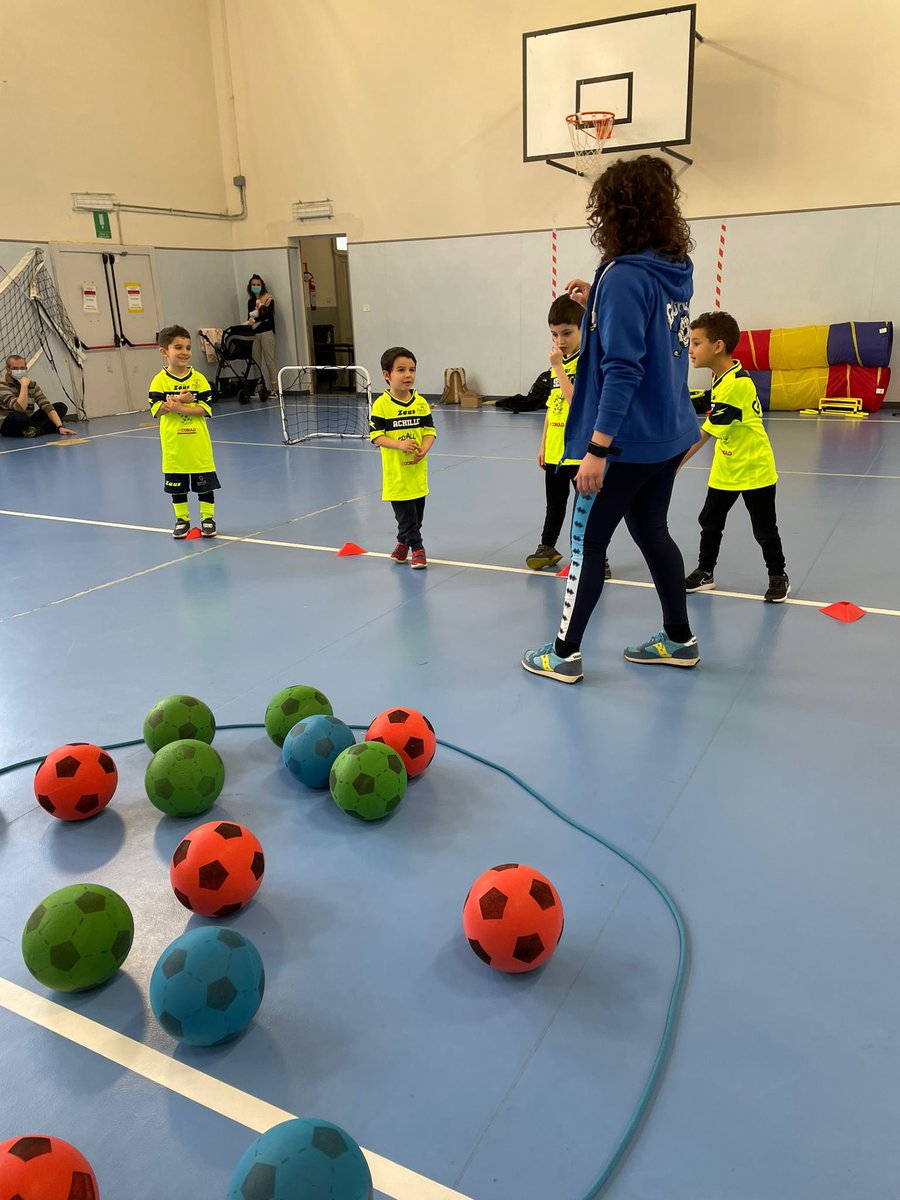goallitalia's tweet photo. Chi ha detto che lo #sport è solo per i #bambini dai 6 anni in su?
Un corso propedeutico al #calcio di #attivitàmotoria https://t.co/NIuAjAS211