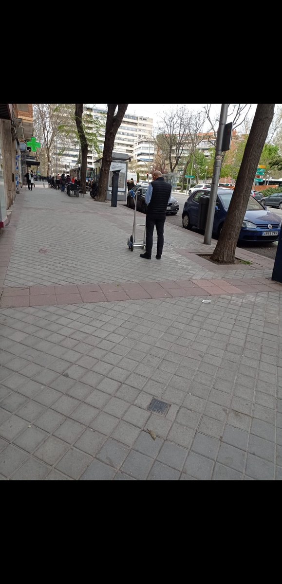 Inma761's tweet image. Se les pidió verificación firmas, anular votos si no verificaban firma,q no mezclaran esos votos por si habia anulación del voto por correo, q no destruyeran los votos...
No reflejaron en el acta nuestras peticiones por eso no firmamos.
Tenían prisa en destruir.
#PucherazoCODEM