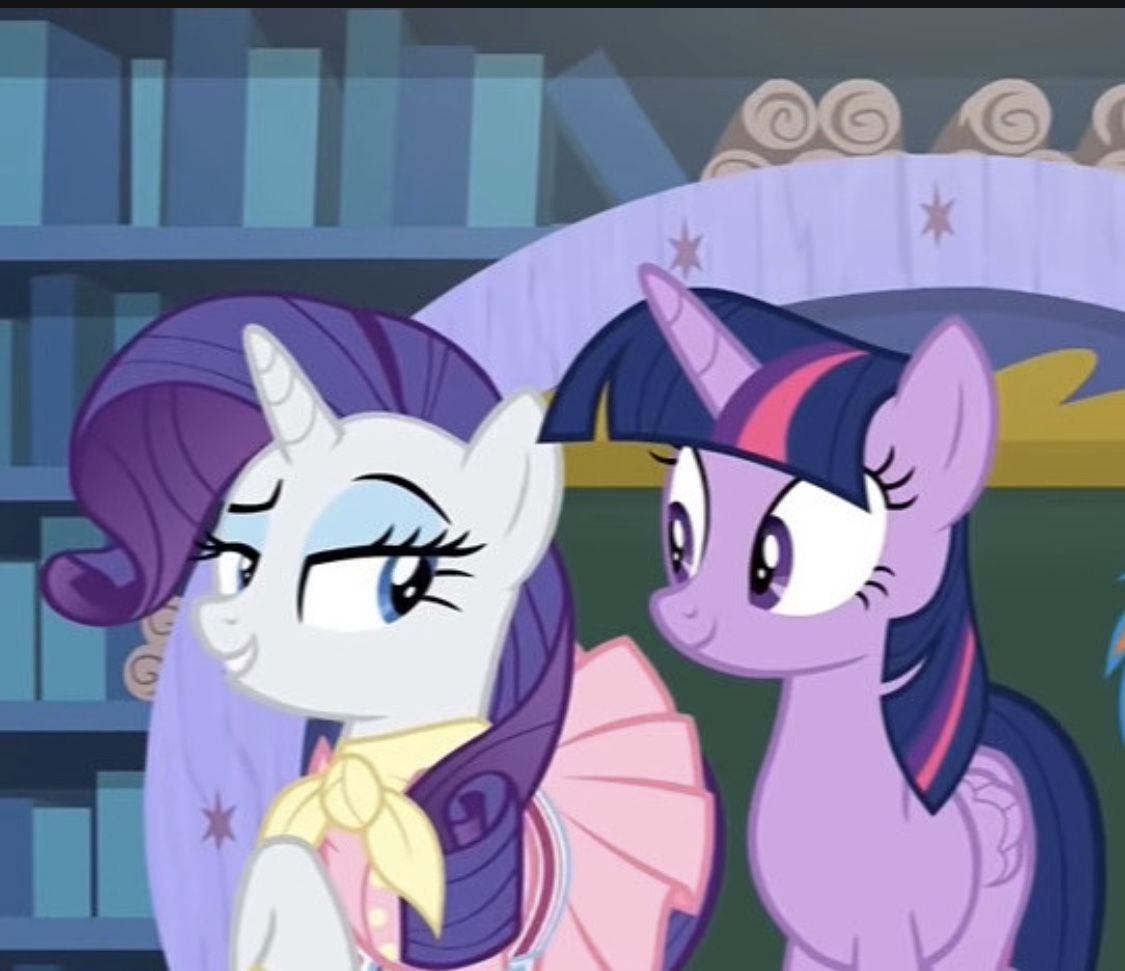 CartoonCutieOTD's tweet photo. Todays Couple Cuties™ are:
Rarilight (Twilight sparkle x rarity) from MLP! i forgot my original ships with these two when i was younger, but these two are IT. i cannot explain theyre just adorable. the bisexual and her transfem gf <3 🐞 https://t.co/7LMgAnzC37