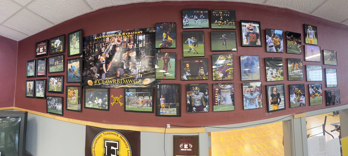 Enumclaw Football tweet media