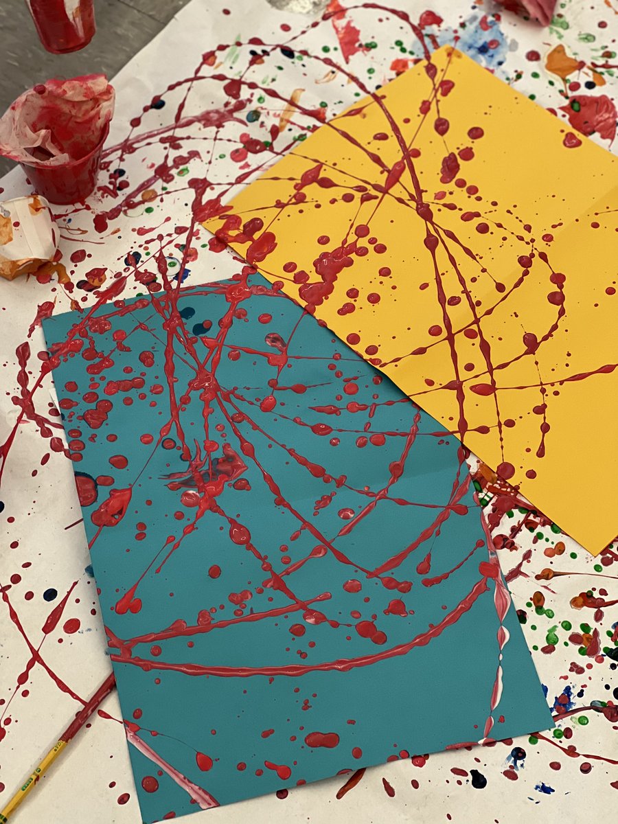 PS31TeacherTalk's tweet photo. Pendulums...Paint...Art >>>STEAM at PS31. Trial and error, persistence >>>SUCCESS! @PS31Wolves @CchavezD31 @SIBOD31 @DrMarionWilson @RoseannHarris62 https://t.co/x2dfJDTR2z
