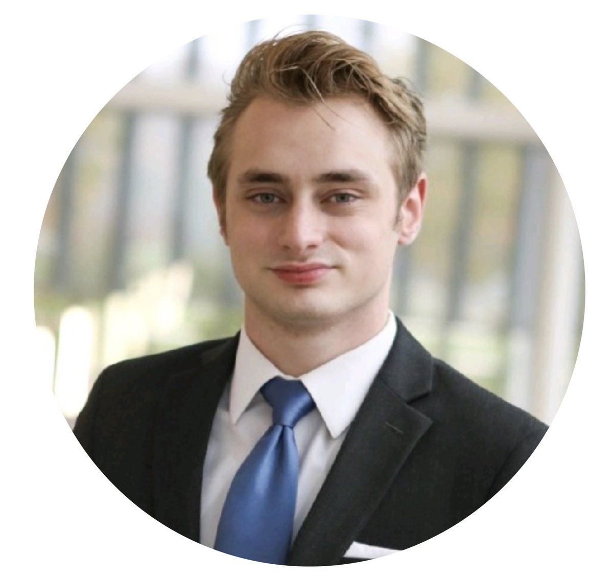 StreamSongAdv's tweet photo. Jonathan interned at StreamSong in December 2020 until October 2021 as an Equity Research, Valuation Analyst Intern. Currently, Jonathan is working as a Mergers and Acquisitions Analyst at Calder Capital. To learn about Jonathan and other interns, visit the StreamSong website! https://t.co/2my1TCRET5