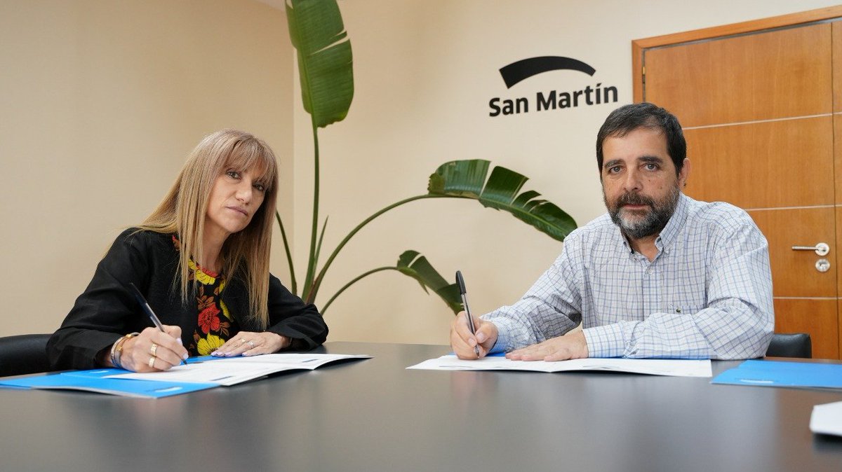 fmoreiraok's tweet photo. Junto a Adriana López, rectora de @Unsanisidro, firmamos un convenio para que estudiantes de Psicopedagogía, Enfermería y Emergencias Médicas puedan hacer prácticas en dependencias de #SanMartín.

Vamos a seguir trabajando para generar programas de cooperación y asistencia. https://t.co/U2Xlp85THH