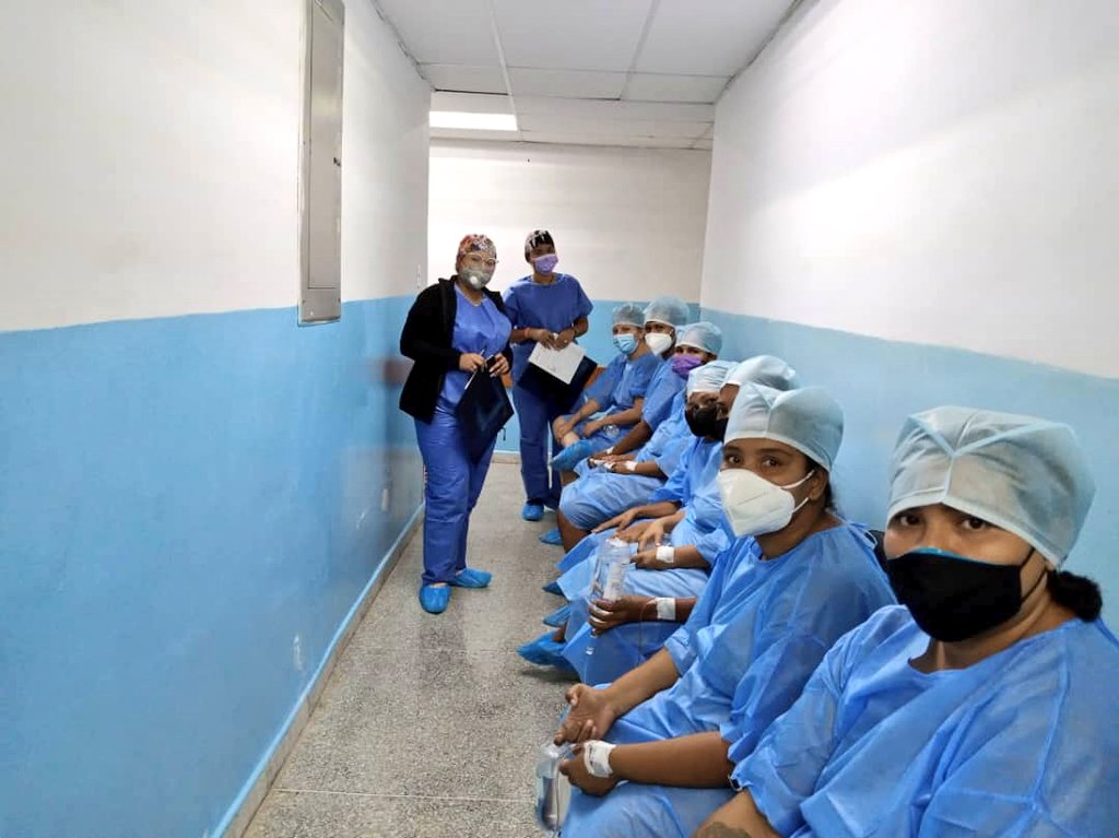 DraShirleySalud's tweet photo. Hoy #08Abr Continúa Plan Quirúrgico de esterilización en el CDI Samán de Güere, municipio Mariño, siguiendo instrucciones del presidente @NicolasMaduro de la ministra de salud @MagaGutierrezV y de nuestra gobernadora @Soykarinacarpio  #Aragua
#JuntosPorCadaLatido https://t.co/0kacVWaj9M