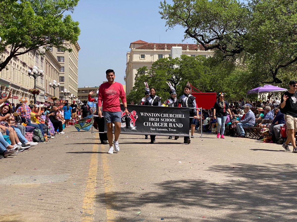 NEISD's tweet photo. Viva Fiesta!! Congrats to Churchill, LEE and Roosevelt for a job well done in the Battle of Flowers Parade! #theNEISDway https://t.co/2vewe51cLc