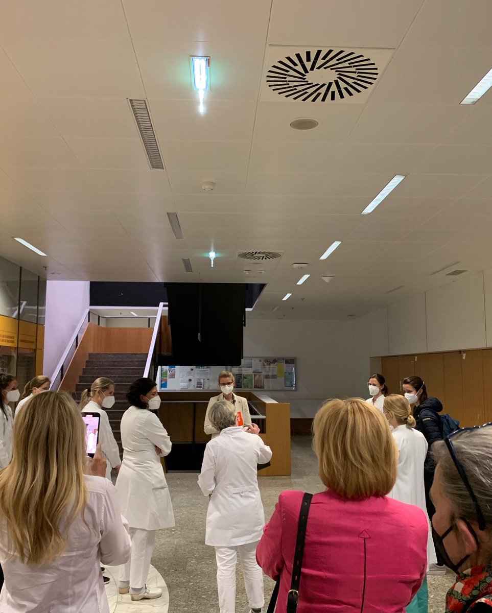 Franka Messner tweet media