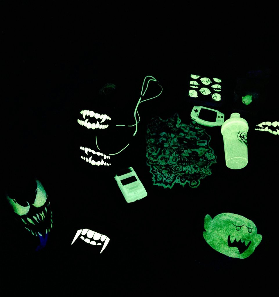 GauBan's tweet photo. Just a few of my bits. @OneRadTee @beyondnrg @qwertee @NintendoUK https://t.co/cSJZ1r8M2D