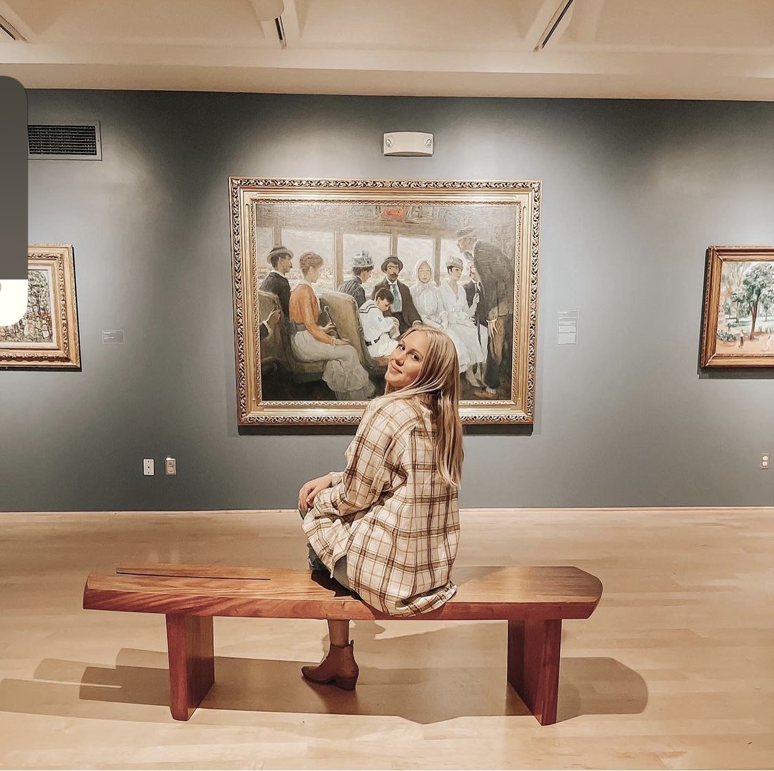 HunterMuseum's tweet photo. You are all works of art 🎨 We love seeing your photos from when you visit the Hunter! Tag us @huntermuseum or #huntermuseum to share your perspective. Seeing you happy makes us happy ✨ https://t.co/7TmSFansa7