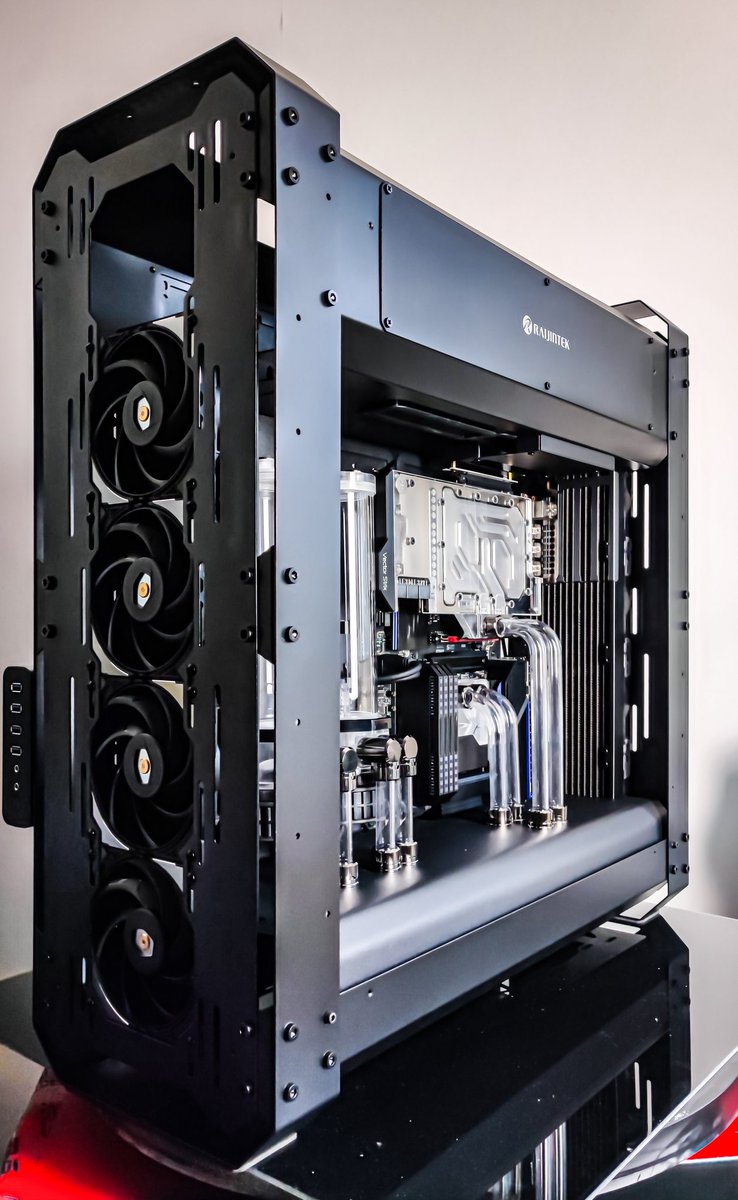 Yereckt AKA La Légende tweet media