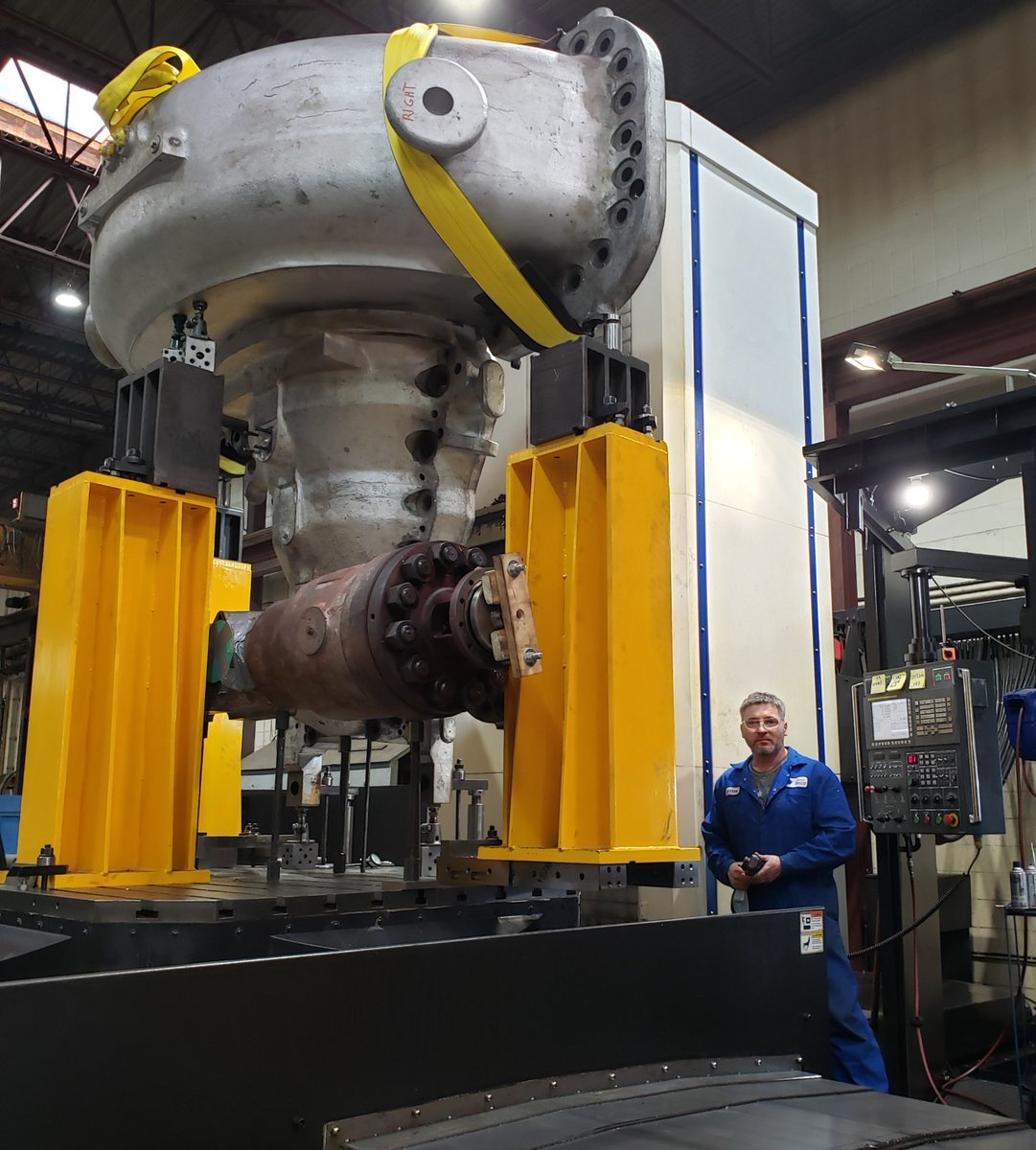 umcorpcanada's tweet photo. Complex machining set-up on the Hyundai CNC Boring Mill. #machineshop #skilledprofessionals #highqualityservice https://t.co/6jc5wptqyq