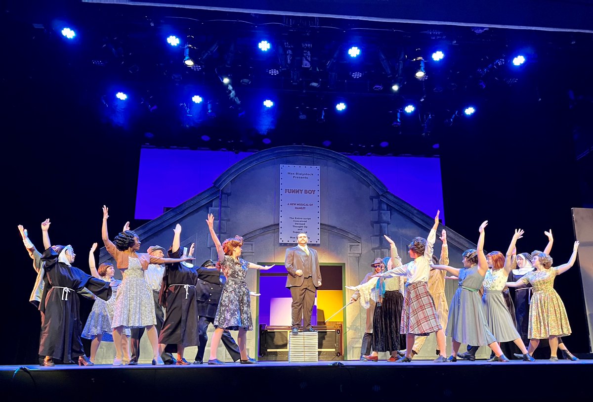 Opening night... it's opening night! THE PRODUCERS opens TONIGHT at the Forest Roberts Theatre and we couldn't be more excited!

Grab your tickets at tickets.nmu.edu for this hilarious smash hit musical!

#shareNMU #TheProducers #TheProducersNMU