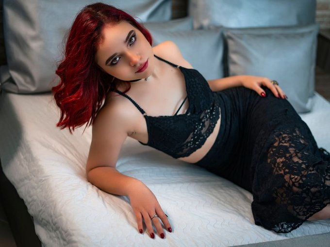 I'm online right now on skyprivate (live skype show). my private profile: https://t.co/DmRPmYySL8 Please<a href="/tag/camgirl"class="tags"><span>#camgirl</span></a>
