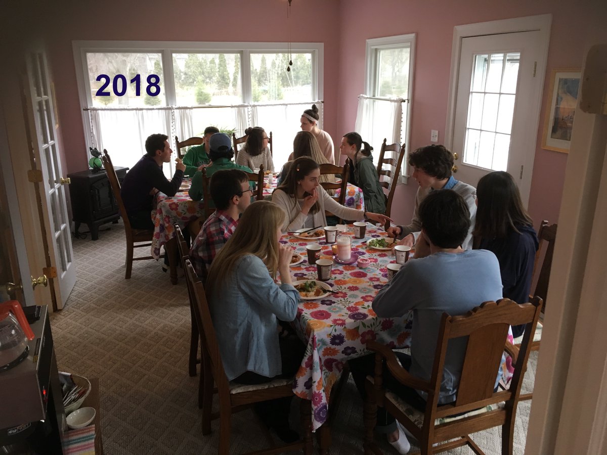 NotreDameVision's tweet photo. #FlashbackFriday to Mentor Evenings of Reflection/Mini-Retreats over the years!
Each year the Mentors gather in late spring for dinner, fellowship, and prayer before the semester begins to draw to a close. #NDVision https://t.co/2IGWNfounS